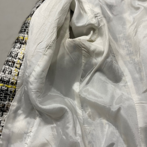 Short sleeve lined jacket by Grace Elements - Picture 8 of 9